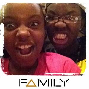 Meet your Posher, Jasmine i'rude